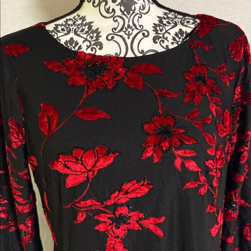 Jessica Howard chic black